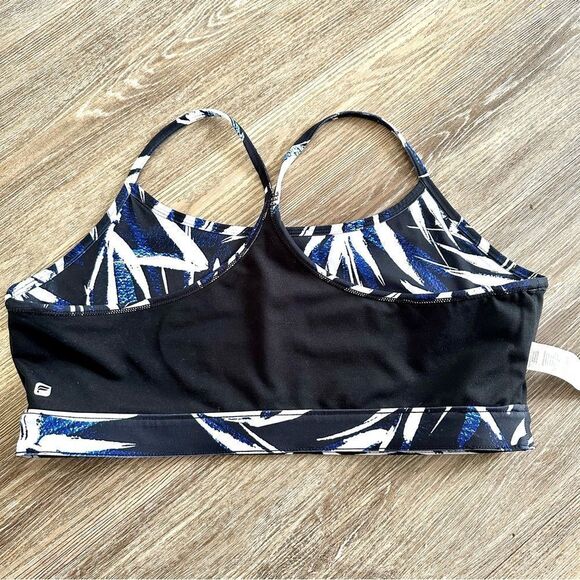 Fabletics Elaine reversible sports bra - Picture 8 of 8